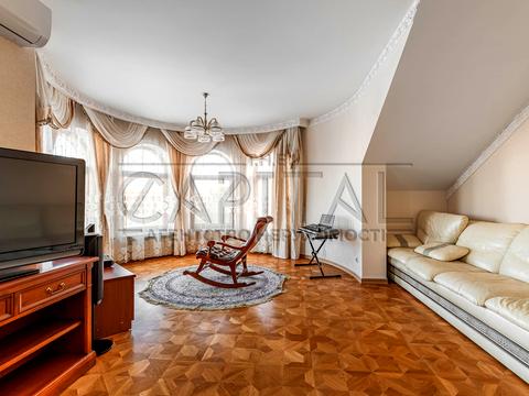 будинок за адресою 6-та лінія вул.