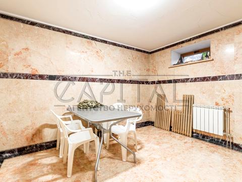 будинок за адресою 6-та лінія вул.