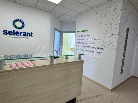 комерційна за адресою Київ, Лесі Українки бульв., 34