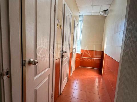 комерційна за адресою Київ, Лесі Українки бульв., 34