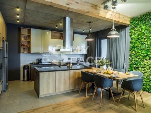 дом по адресу Февральская ул.