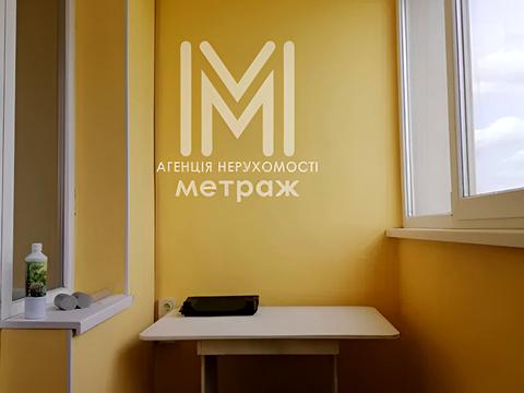 квартира за адресою Домобудівельна вул., 13