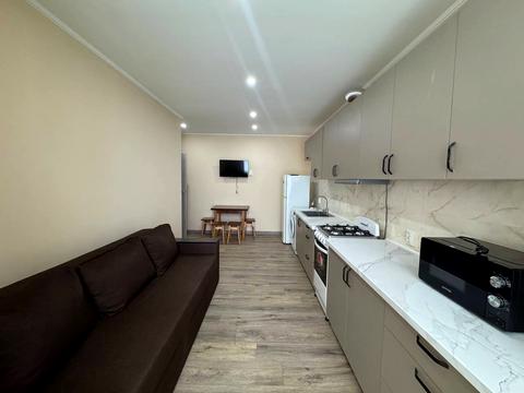 квартира по адресу Высочана ул., (Будинок 13)