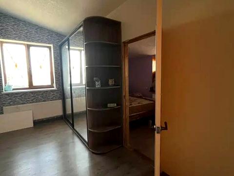 будинок за адресою Райніса пров.