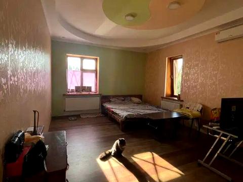 будинок за адресою Райніса пров.