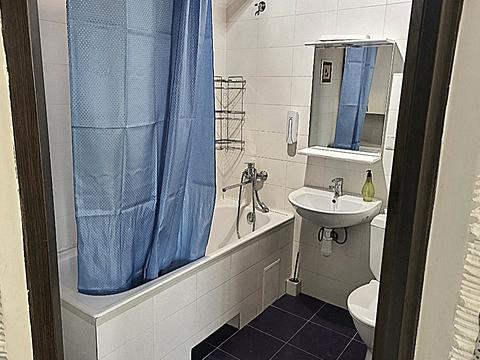 квартира за адресою Залізнична вул., 3