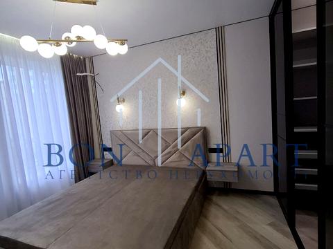 квартира за адресою Героїв Небесної Сотні просп., (Будинок 14/2)