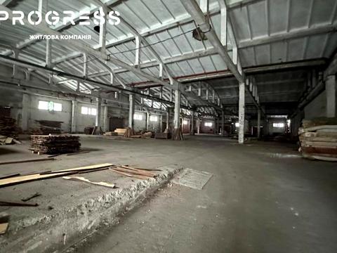 коммерческая по адресу Свободи ул., 16