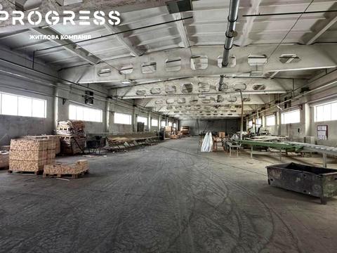 коммерческая по адресу Свободи ул., 16