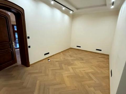 будинок за адресою Ломаківська вул. (Мічуріна)