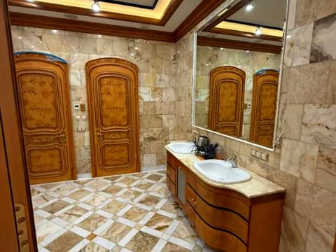 будинок за адресою Ломаківська вул. (Мічуріна)