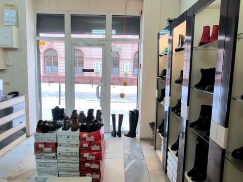 коммерческая по адресу Леси Украинки ул., 5