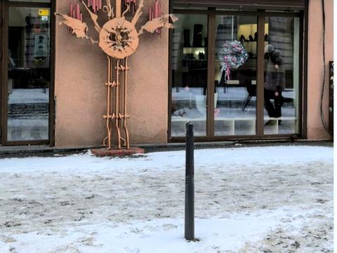 коммерческая по адресу Леси Украинки ул., 5