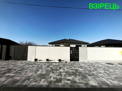 будинок за адресою Ужанська вул.