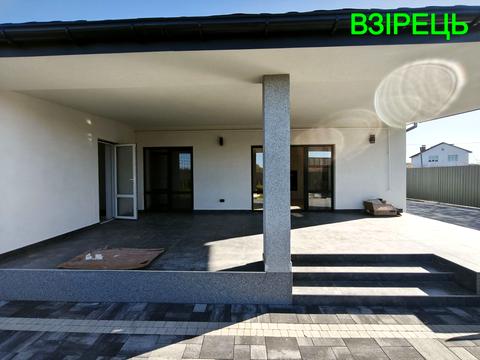 будинок за адресою Ужанська вул.