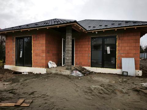 будинок за адресою Ужанська вул.