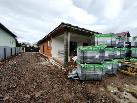 будинок за адресою Ужанська вул.