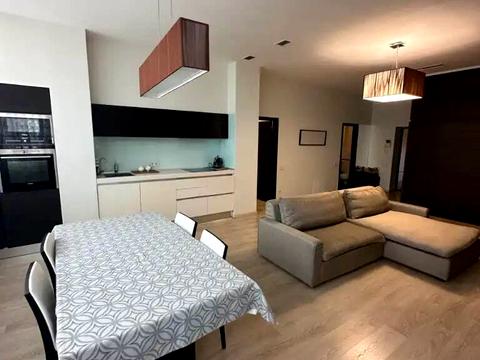 квартира по адресу Дмитрия Яворницкого просп. (Карла Маркса), 5