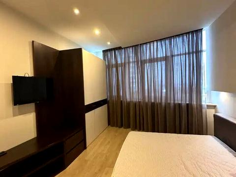 квартира по адресу Дмитрия Яворницкого просп. (Карла Маркса), 5