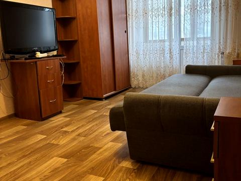 квартира за адресою Зодчих вул., 62-А