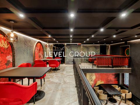 комерційна за адресою Набережно-Хрещатицька вул., 17/18