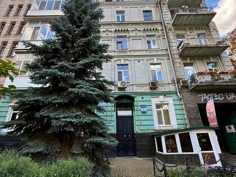 квартира за адресою Богдана Хмельницького вул., 57