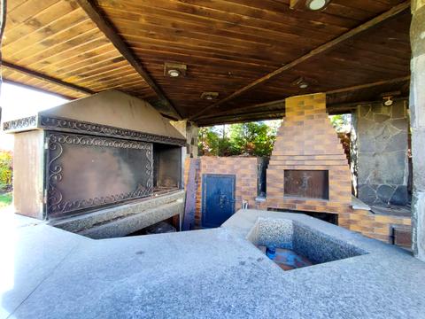 будинок за адресою с. Гнідин, Зарічна