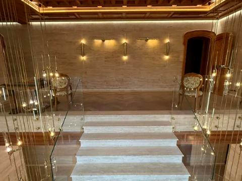 коммерческая по адресу Ломаковская ул. (Мичурина), 43