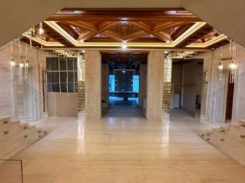 коммерческая по адресу Ломаковская ул. (Мичурина), 43