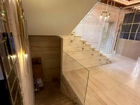 коммерческая по адресу Ломаковская ул. (Мичурина), 43