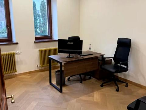 коммерческая по адресу Ломаковская ул. (Мичурина), 43