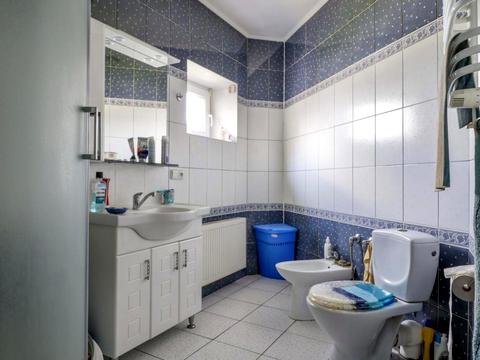 дом по адресу Романа Шухевича ул., 16