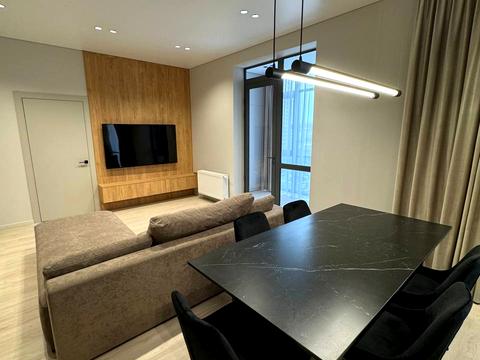 квартира за адресою Андрія Верхогляда вул. (Михайла Драгомирова), 19-А