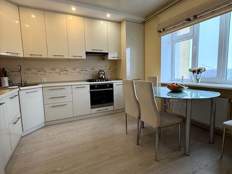 квартира за адресою Свободи вул., 14/1