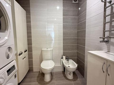 квартира за адресою Свободи вул., 14/1