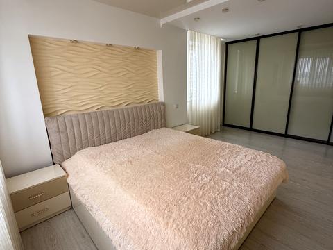 квартира за адресою Свободи вул., 14/1