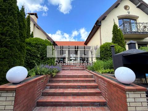 будинок за адресою Соснова