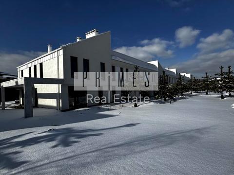 будинок за адресою Світанкова вул.