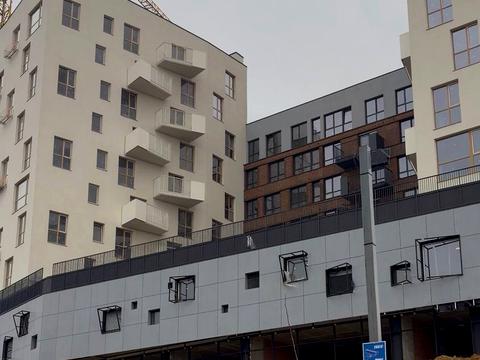 квартира за адресою Василя Щурата вул., (Будинок 1)