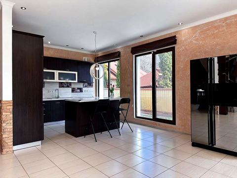 будинок за адресою Київська вул.