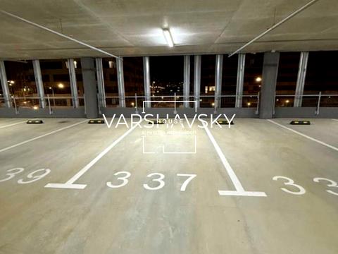 паркомісце за адресою Всеволода Змієнка вул., 32