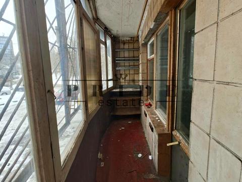 комерційна за адресою Нижньоюрківська вул., 13