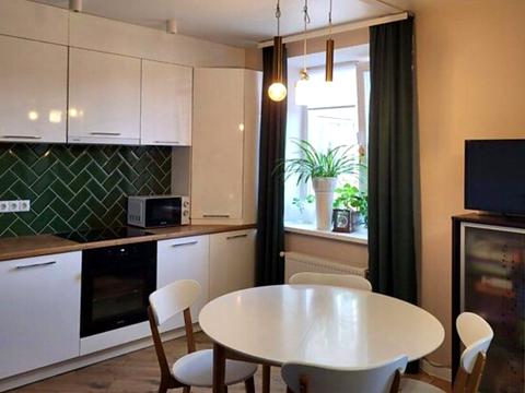 квартира за адресою Чорновола вул., 29