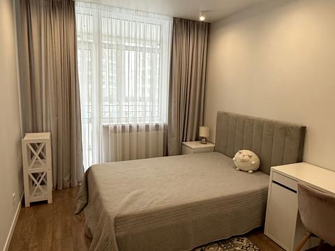 квартира за адресою Олександра Олеся вул., 6-Б