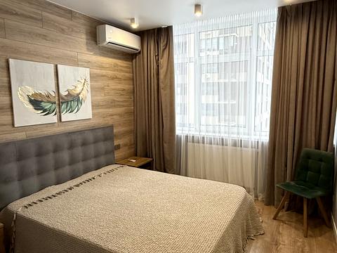 квартира за адресою Олександра Олеся вул., 6-Б