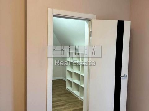 будинок за адресою смт. Козин, Берегова вул.