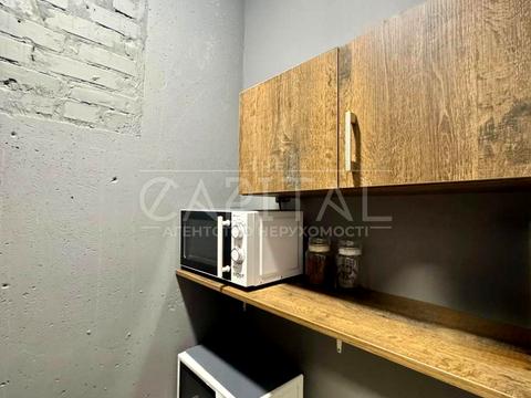 комерційна за адресою Київ, Дніпровська набережна вул., 18-А