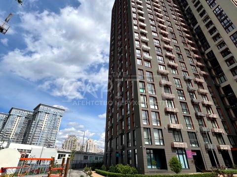 комерційна за адресою Київ, Дніпровська набережна вул., 18-А