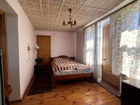 будинок за адресою Грушевського