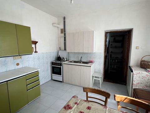 будинок за адресою Грушевського